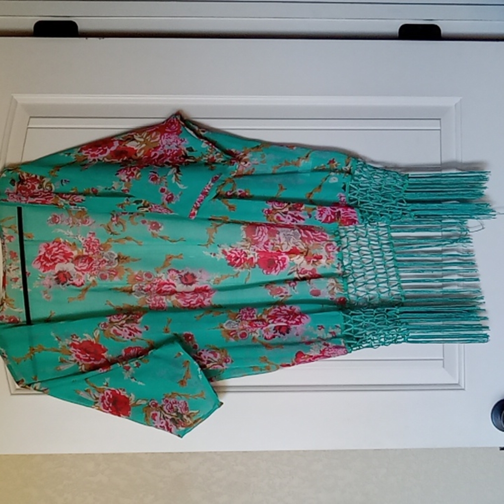 Woman's coverlet/kimono floral boho teal NICE